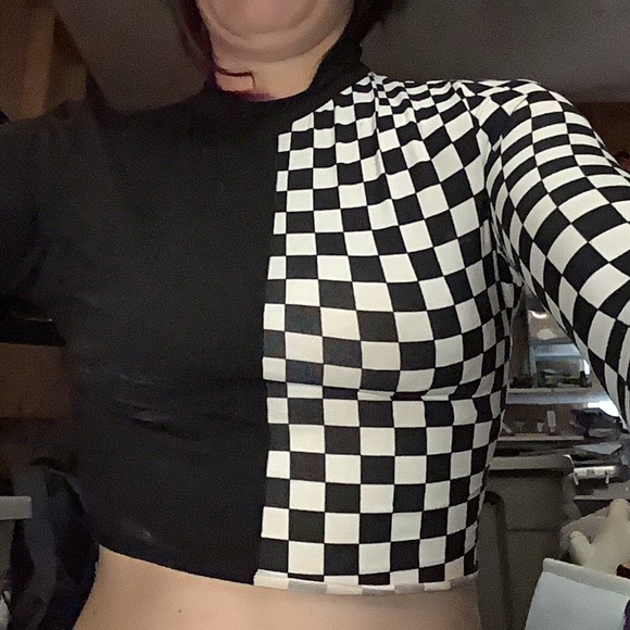 Checker split shirt - Picture 3 of 3